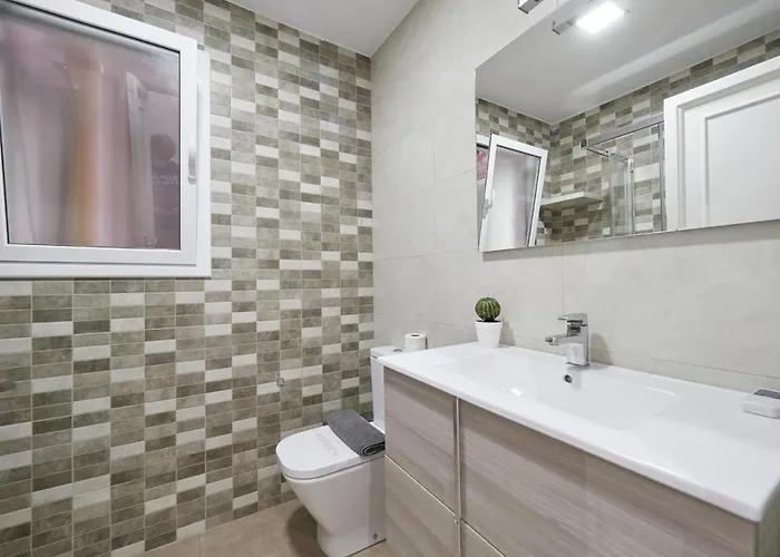 Paseo San Juan Apartment *